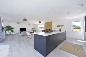 Photo 2- click for photo gallery